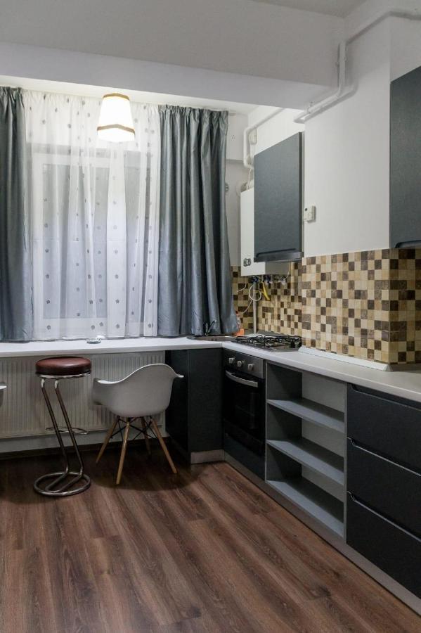 Tod Apartments Palas Iasi Exteriör bild
