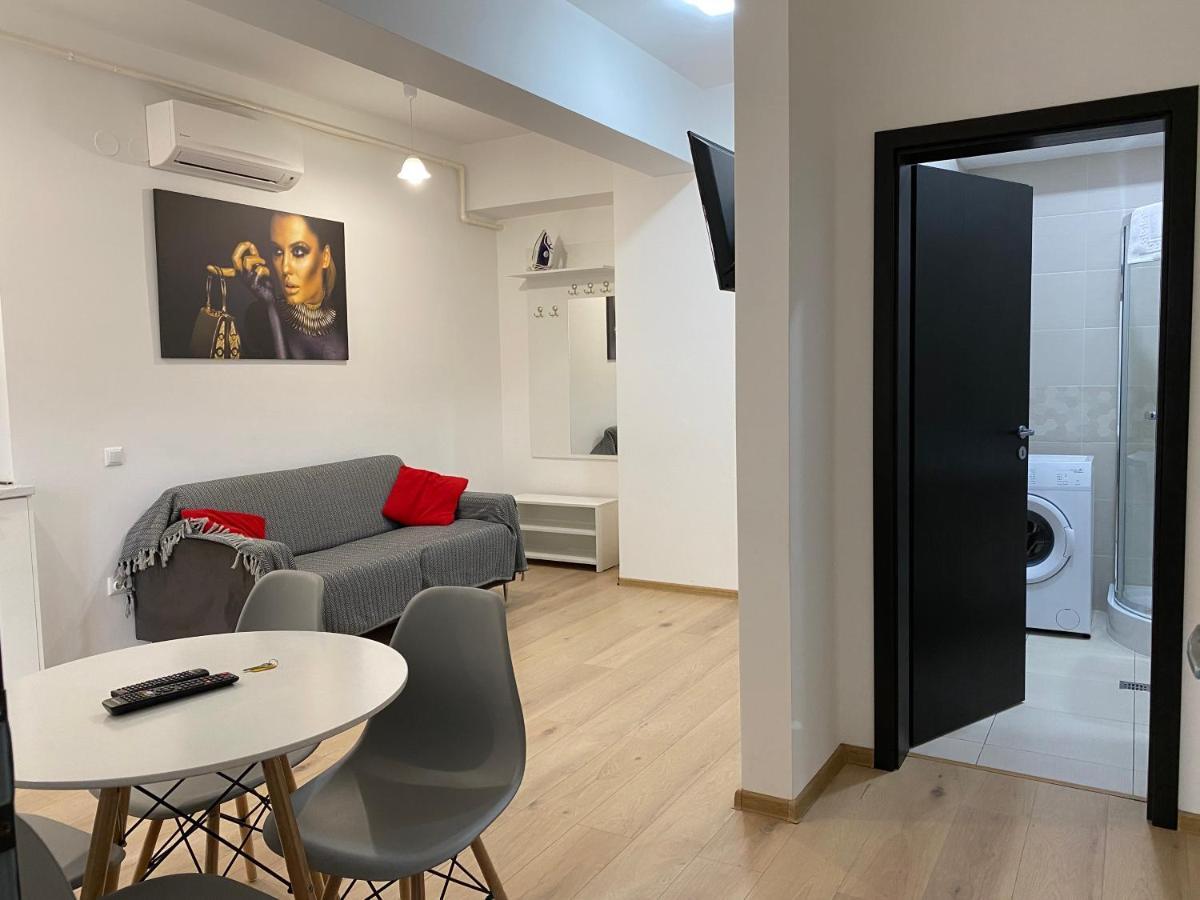 Tod Apartments Palas Iasi Exteriör bild